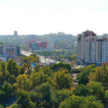 Уютная Квартира В Самом Центре. Chisinau Exterior foto